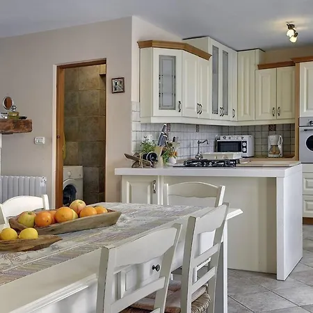 Holiday home Dea